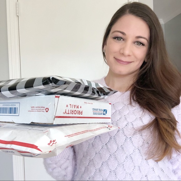 Meet your Posher! - Picture 1 of 1